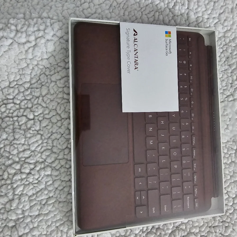 Microsoft - Surface Go Signature Type Cover/ Keyboard